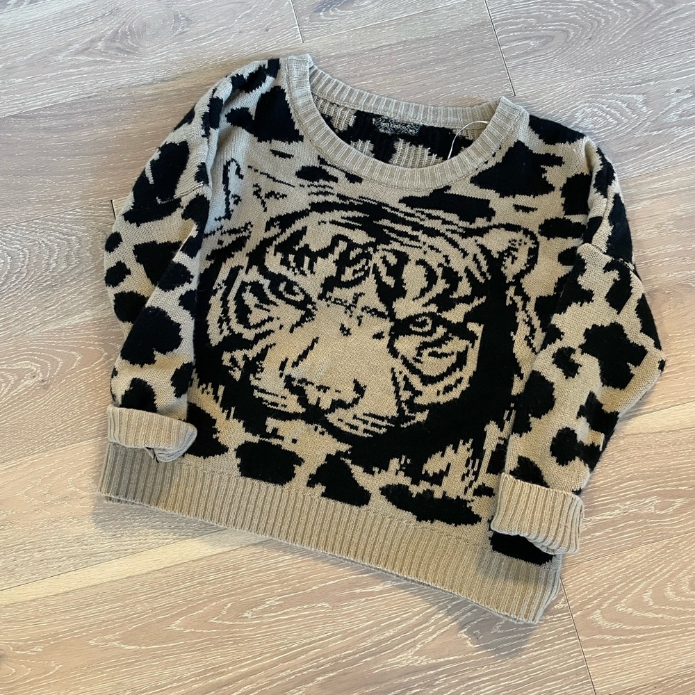 Cozy tiger print sweater